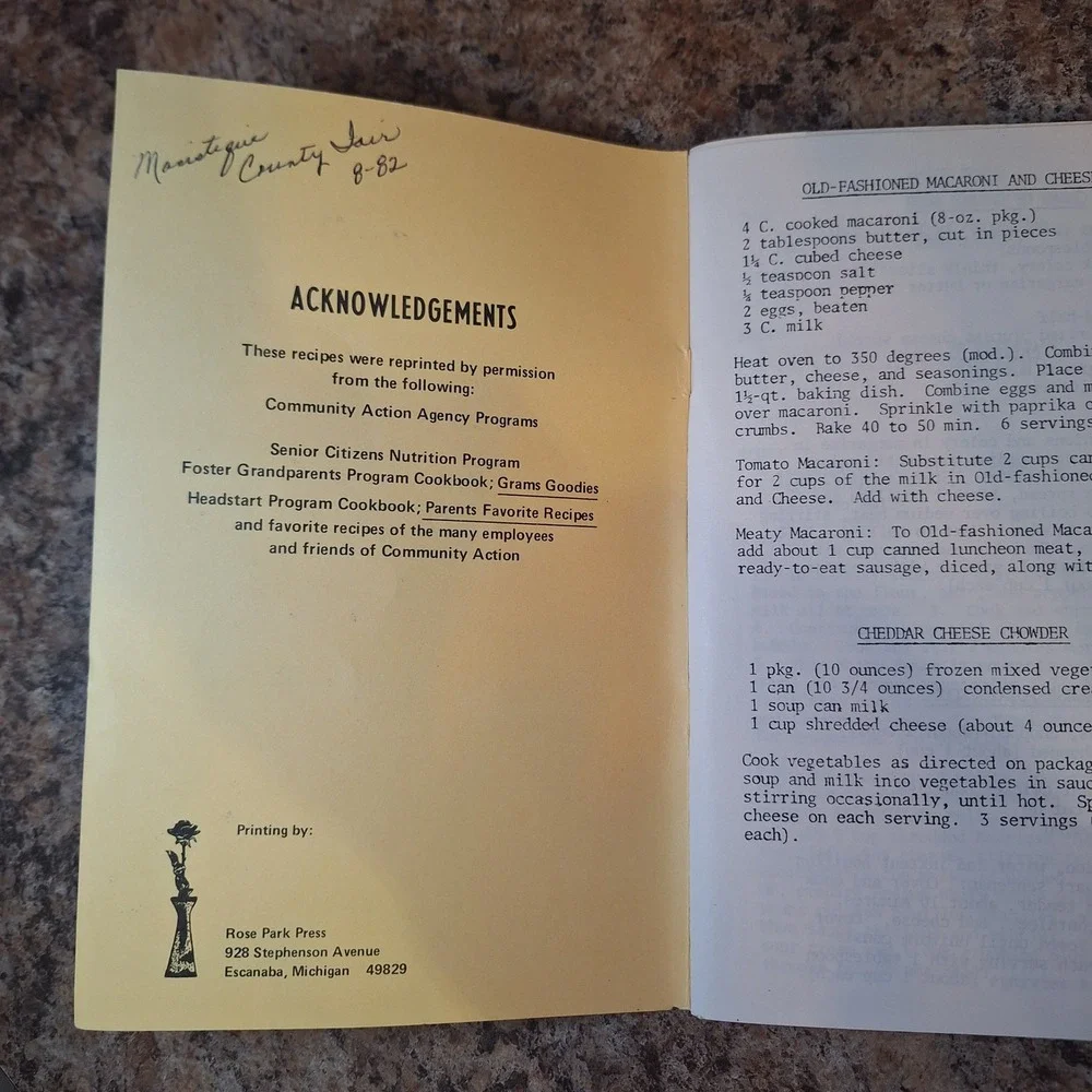Delta County Vintage Cheese Please Cookbook Recipes‎ Vintage 1970s